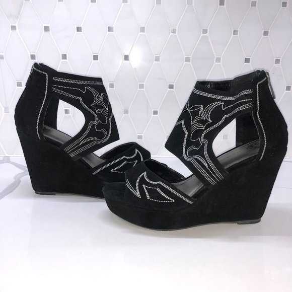 June Ambrose Shoes - June Ambrose Wedge Platform Sandel